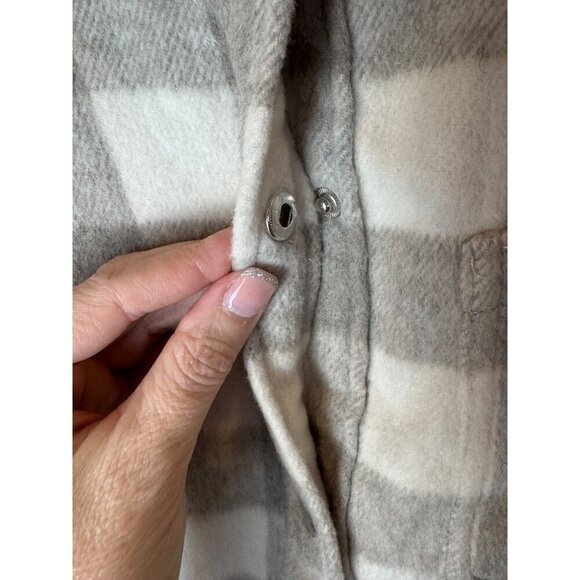 Rails Shirt Jacket Women Small Gray Ivory Tripp Shacket Plaid Flannel Cowgirl - Picture 8 of 15